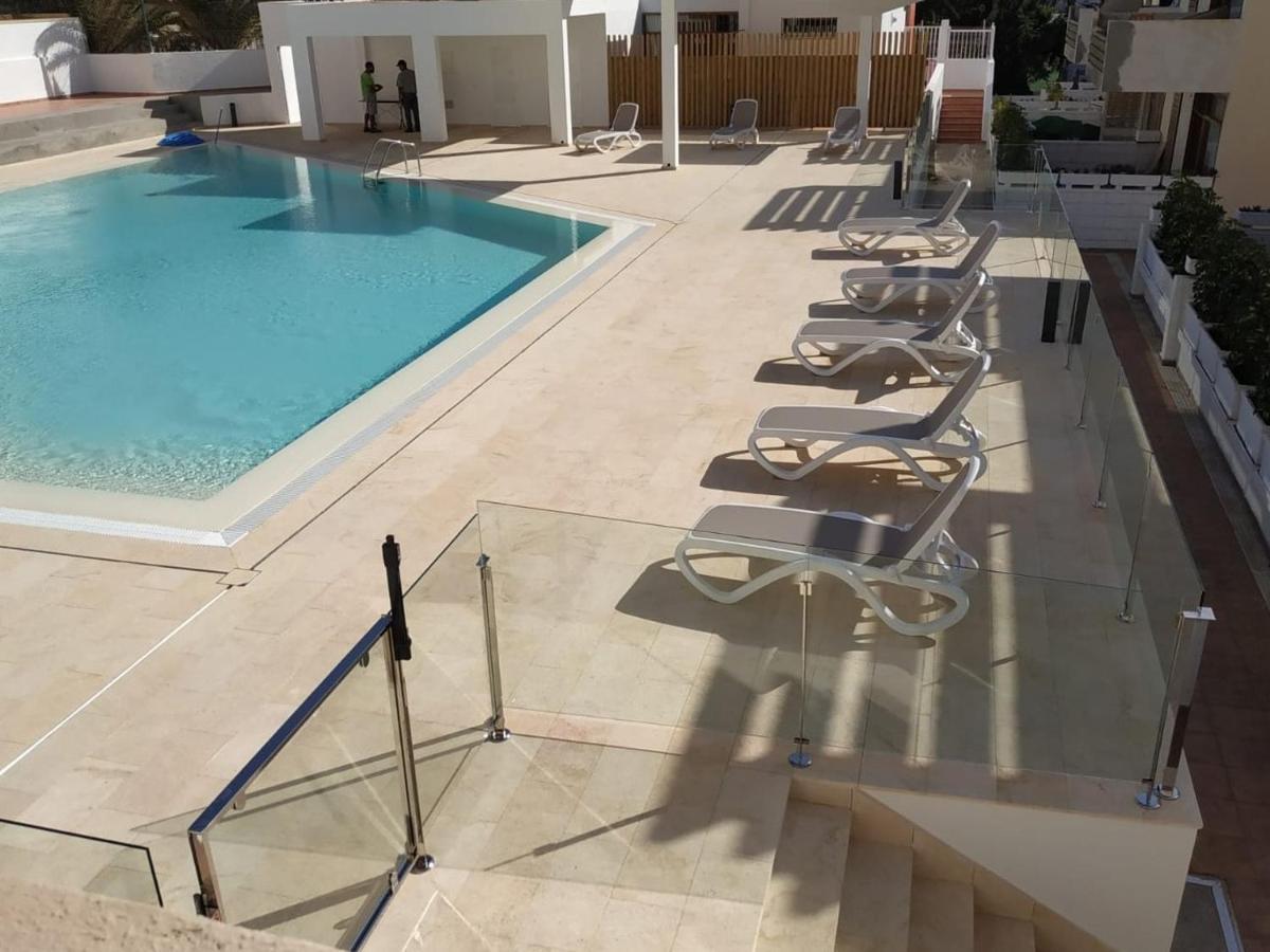 Apartamento Con Terraza Privada En Playa De Las Americas Arona  Bagian luar foto